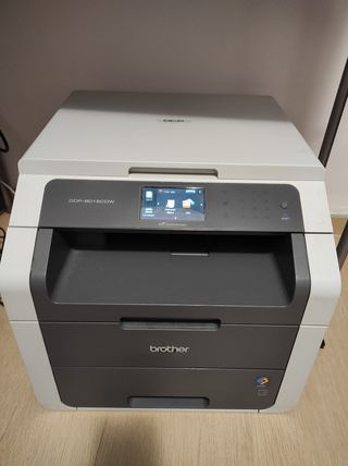 Impresora Multifunción Brother DCP-9015CDW de segunda mano por 150 EUR en  Córdoba en WALLAPOP