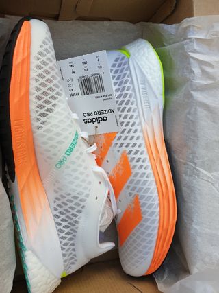Talla 40 Adidas ADIZERO PRO ( Placa de Carbono) de segunda mano por 79 EUR  en Sevilla en WALLAPOP