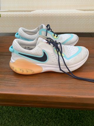 Zapatillas Nike talla 39 de segunda mano por 25 EUR en Ondara en WALLAPOP