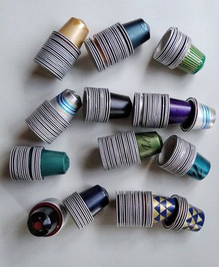 Capsulas Nespresso vacías de segunda mano por 10 EUR en Alcalá de Henares  en WALLAPOP