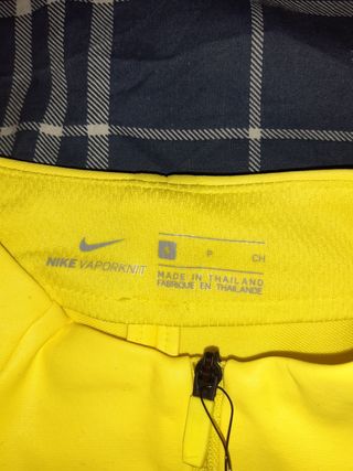Sudadera Nike | F.C.B | Original de segunda mano por 40 EUR en Orihuela en  WALLAPOP