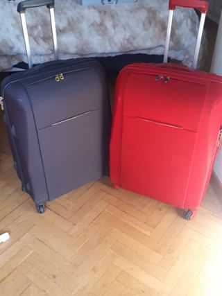 Maleta mediana Roncato MODO Starlight 2.0 Azul Marino | Maletia.com