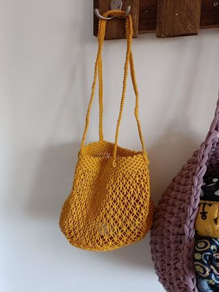 Bolso crochet Mango de segunda mano por 10 EUR en Montornès del Vallès en  WALLAPOP