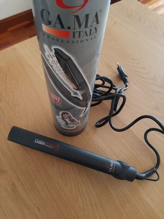Plancha de Pelo Profesional Gama Ceramic Laser Ion de segunda mano por 17  EUR en Málaga en WALLAPOP