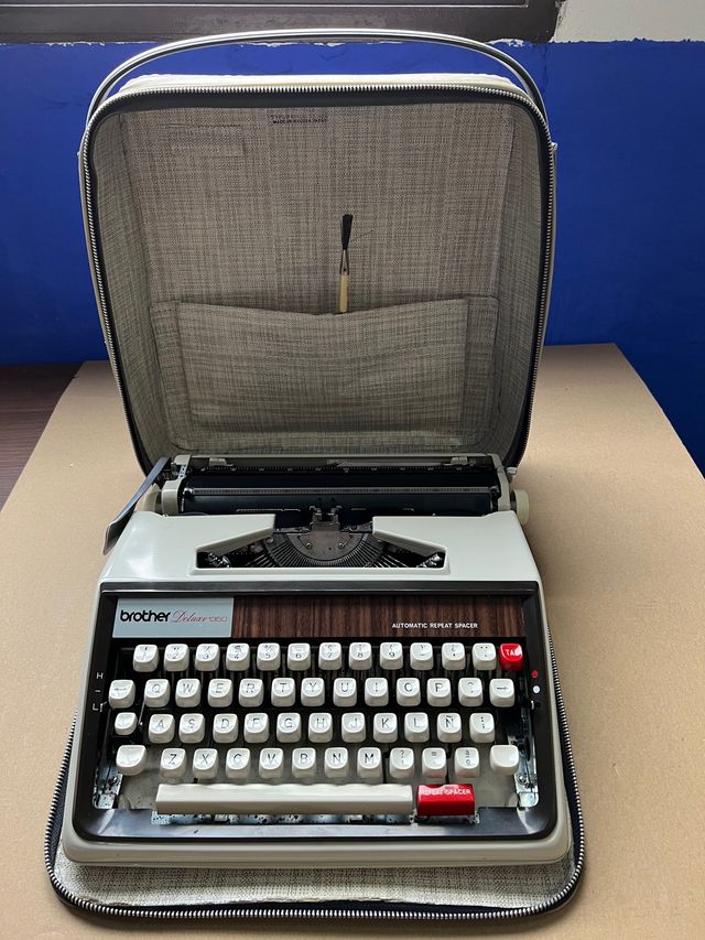 Máquina de escribir antigua