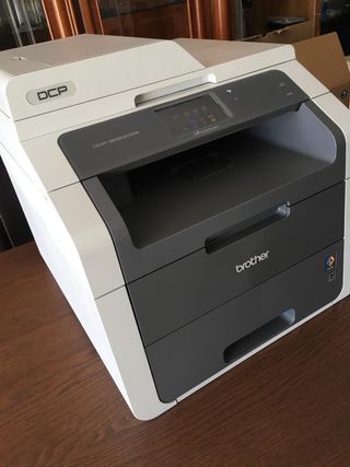 VENTA: BROTHER DCP-9020CDW de segunda mano por 150 EUR en Madrid en WALLAPOP