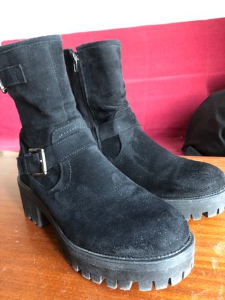 Botines negros Marypaz de segunda mano por 10 EUR en Madrid en WALLAPOP