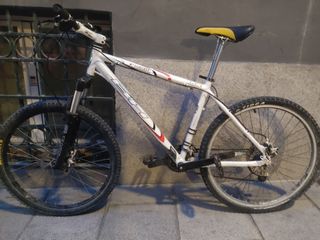 MTB BH EXPERT Pro 26 Disco de segunda mano por 210 EUR en Madrid en WALLAPOP