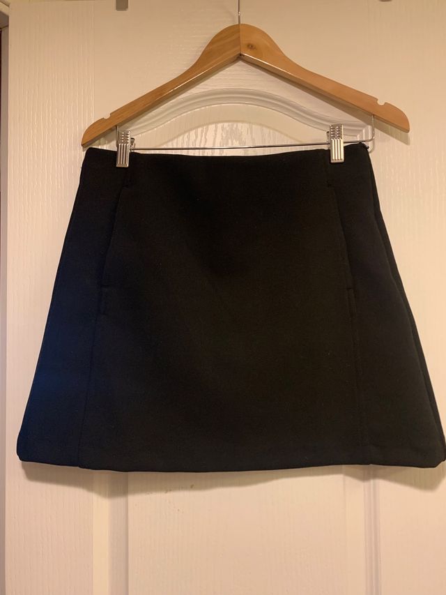Falda Zara bolsillos delanteros