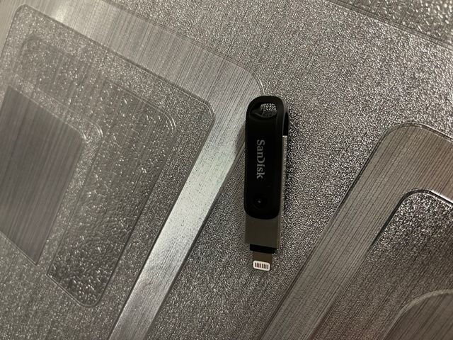 Nuevo pendrive Memoria para IPhone 64g  Muy chulo