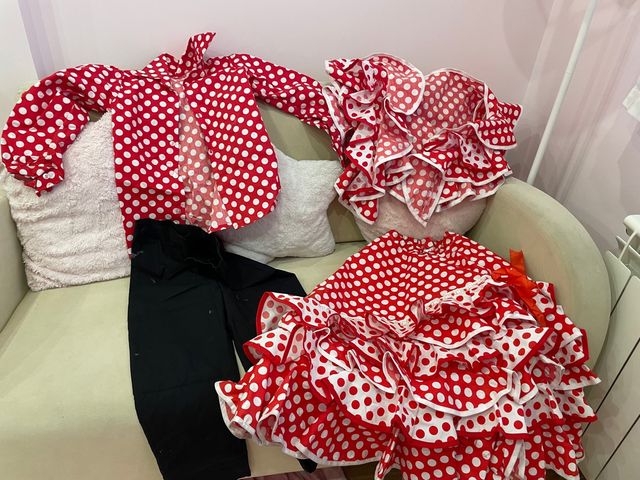 Traje baile sevillana hecho a mano a medida