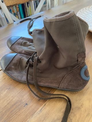 Botines aro vialis 39 de segunda mano por 30 EUR en Barcelona en WALLAPOP