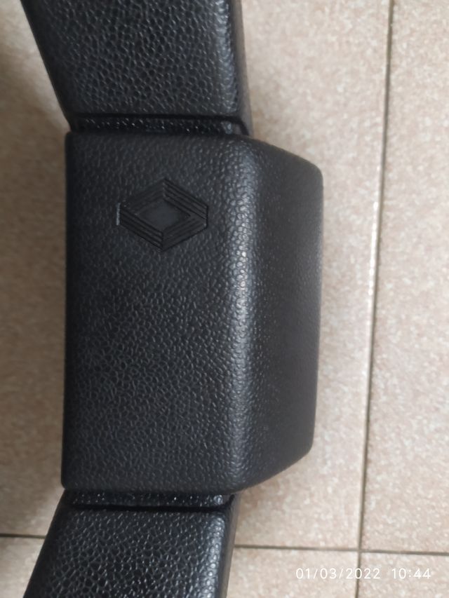 Renault 5 supercinco volante