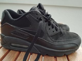 Zapatillas Nike Air MAX, N°36.5. de segunda mano por 20 EUR en Málaga en  WALLAPOP