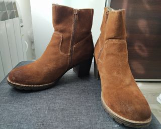 Botines serraje piel Sonnax 40 de segunda mano por 20 EUR en Eibar en  WALLAPOP