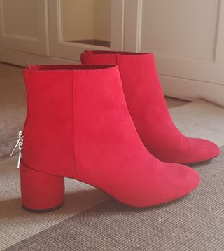 الجدل حاسي يخبار botines rojos bershka - sharethespotlight.org