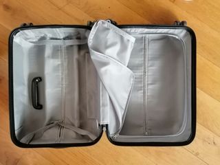Cómo cambiar el tirador de una maleta - MaletasOK | Blog 