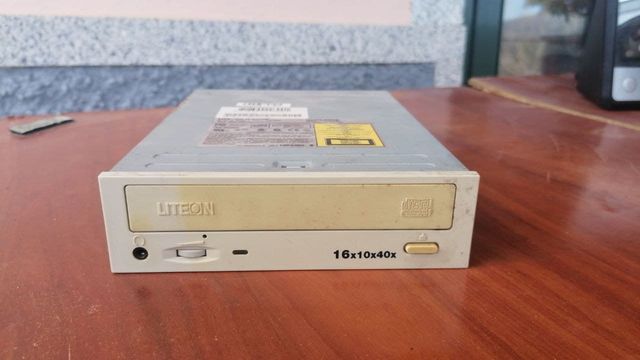 Grabadora CD LiteOn