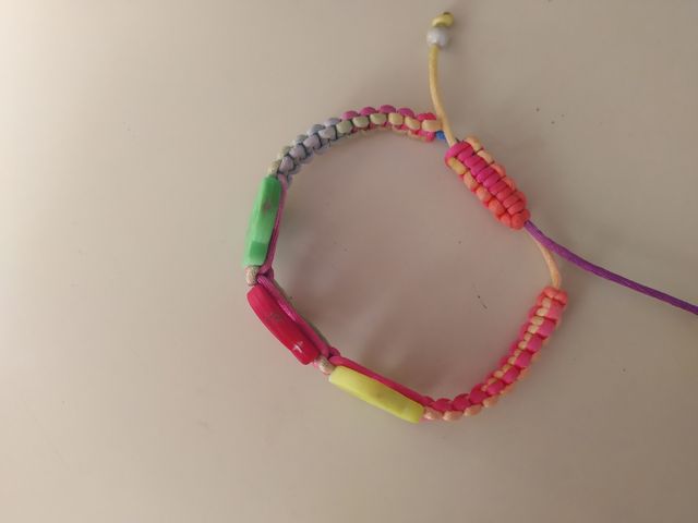 pulsera juvenil veraniega cuerda