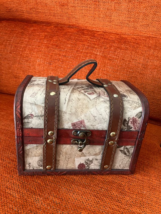 Maletín- cajita madera NUEVO