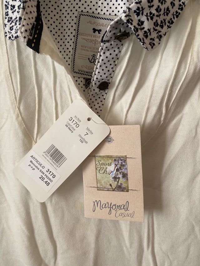 Camiseta niña sin mangas talla 7 añis con etiqueta