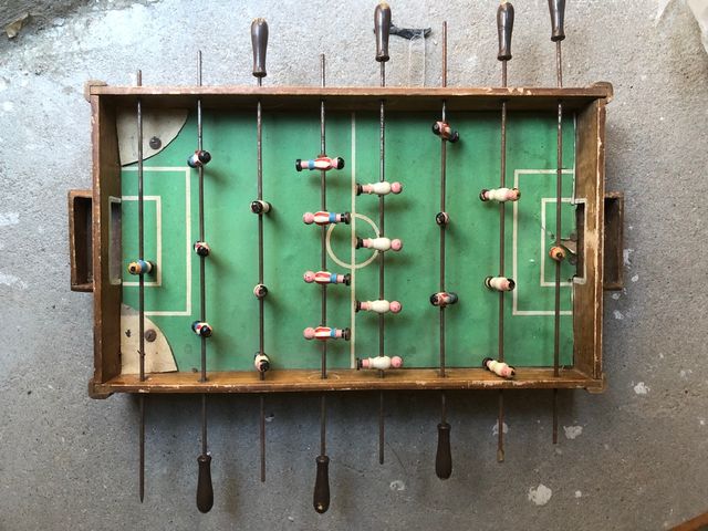 Futbolín antiguo fútbol madera juguete