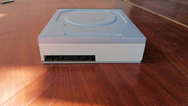 Lector DVD Sata