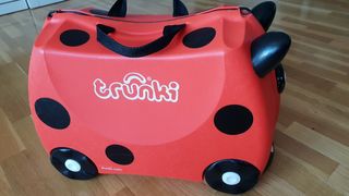 Maleta correpasillo mariquita Trunki de segunda mano por 25 EUR en Madrid  en WALLAPOP