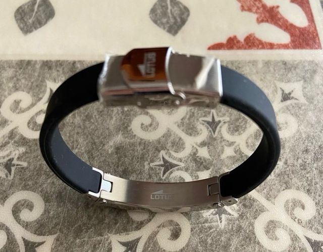 Pulsera de acero LOTUS NUEVA