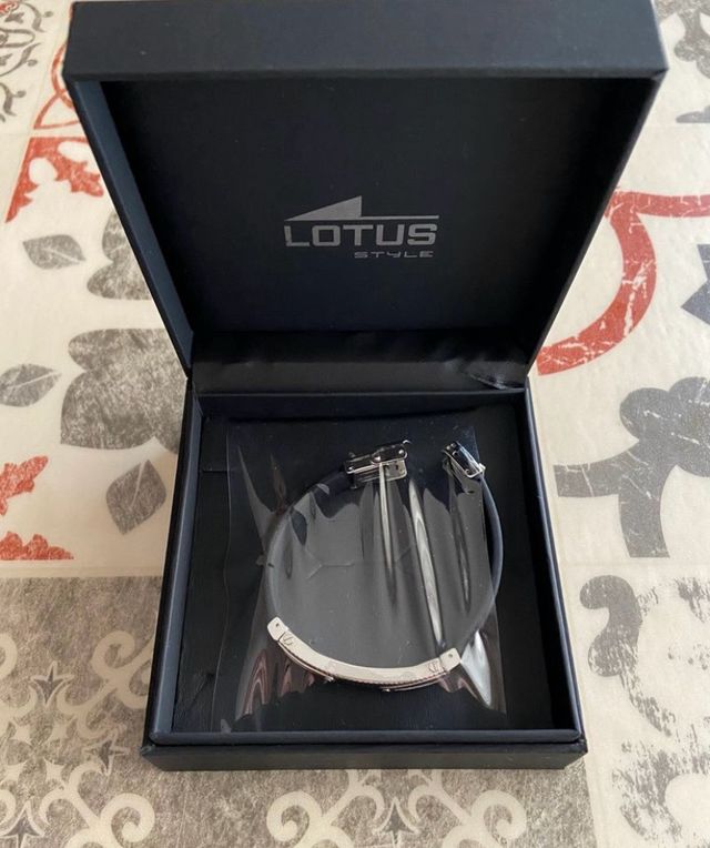 Pulsera de acero LOTUS NUEVA