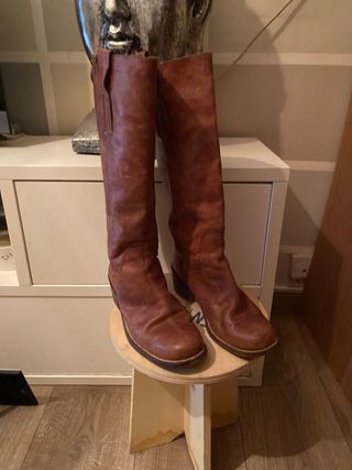 Botas Camperas de segunda mano por 18 EUR en Barcelona en WALLAPOP