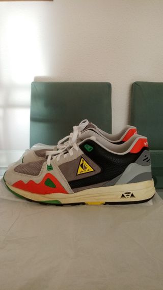 Zapatillas Le coq sportif R1000 43 de segunda mano por 130 EUR en Madrid en  WALLAPOP