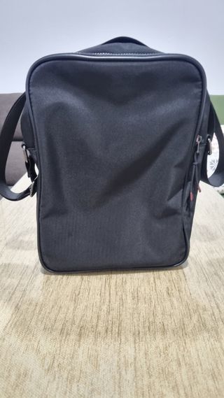 Bolso hombre Dustin nuevo de segunda mano por 15 EUR en Santiponce en  WALLAPOP
