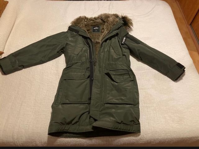 Chaqueta Parka exclusiva de Hollister