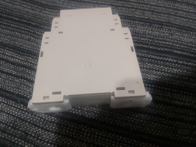 Temporizador multifuncion de carril OMRON H3DK-M1