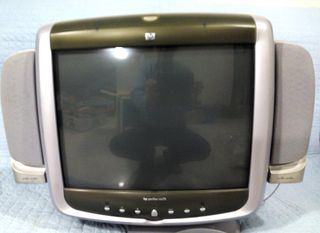 MONITOR HP PAVILION MX70 ANY 2000 de segunda mano por 10 EUR en Barcelona  en WALLAPOP