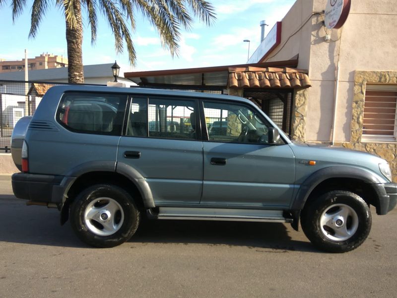 Toyota Land Cruiser 90 2000 - foto 1