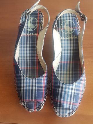 Alpargatas El Ganso de segunda mano por 15 EUR en Cuarte de Huerva en  WALLAPOP