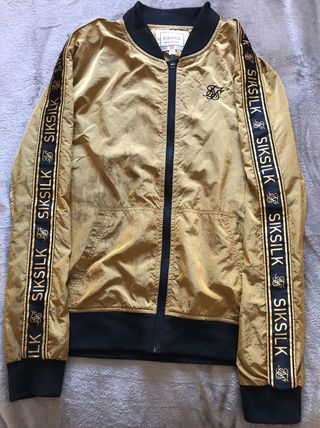 Chaqueta SikSilk de segunda mano por 30 EUR en Rubí en WALLAPOP