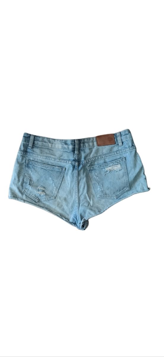 Short vaquero rotos de Zara. 100% Algodón