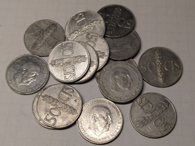 17 Monedas 50 centimos de Pts 1966 franco aluminio