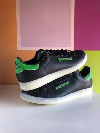 Adidas Stan Smith Hulk Talla 42 2\\/3 de segunda mano por 59 EUR en Parla en  WALLAPOP
