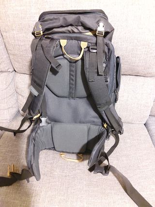 Mochila viaje\\/trekking decathlon de segunda mano por 42 EUR en  Vitoria-Gasteiz en WALLAPOP