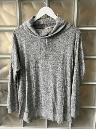 Chándal Oysho mujer talla S. de segunda mano por 10 EUR en Riudellots de la  Selva en WALLAPOP