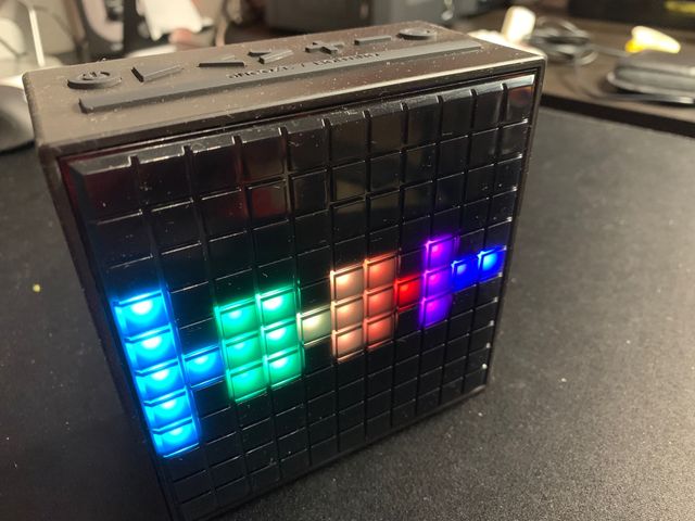 Altavoz bluetooth bateria - pixel Divoom
