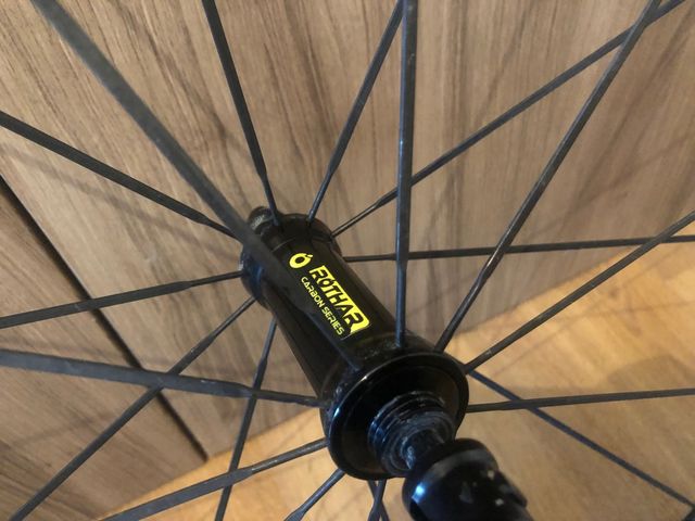 Juego Ruedas Rothar para tubulares perfil 38