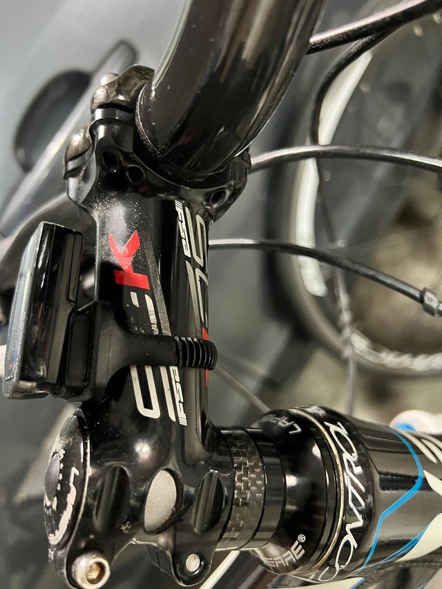 Bicicleta montaña doble suspesion