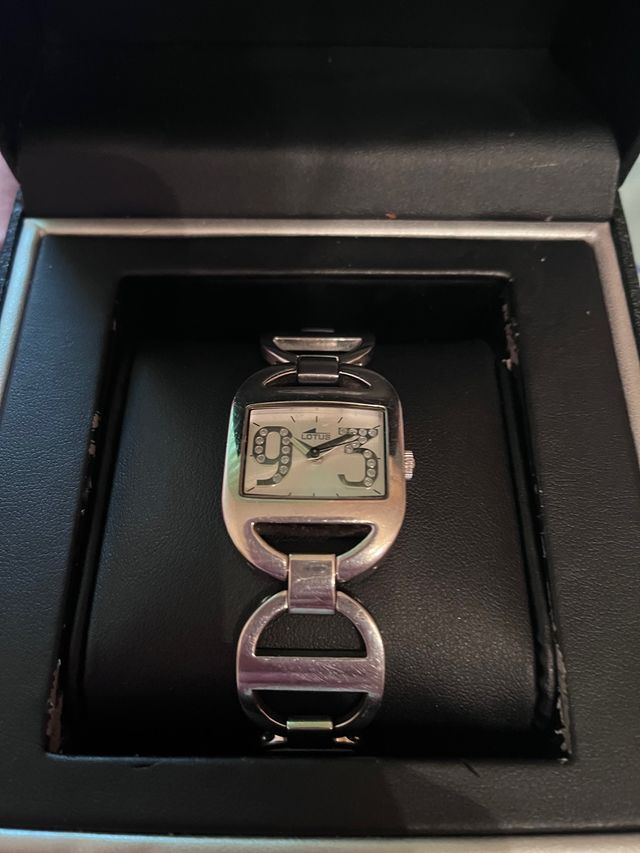 Reloj de mujer Lotus
