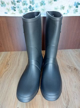 Botas de agua marca Igor talla 40 de segunda mano por 10 EUR en Madrid en  WALLAPOP
