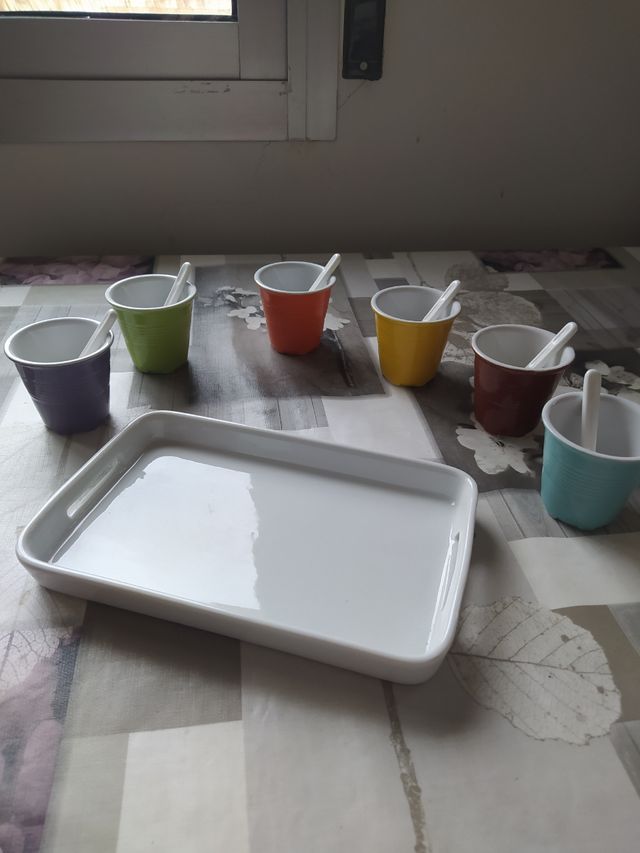 vasos de cafe minis a estrenar